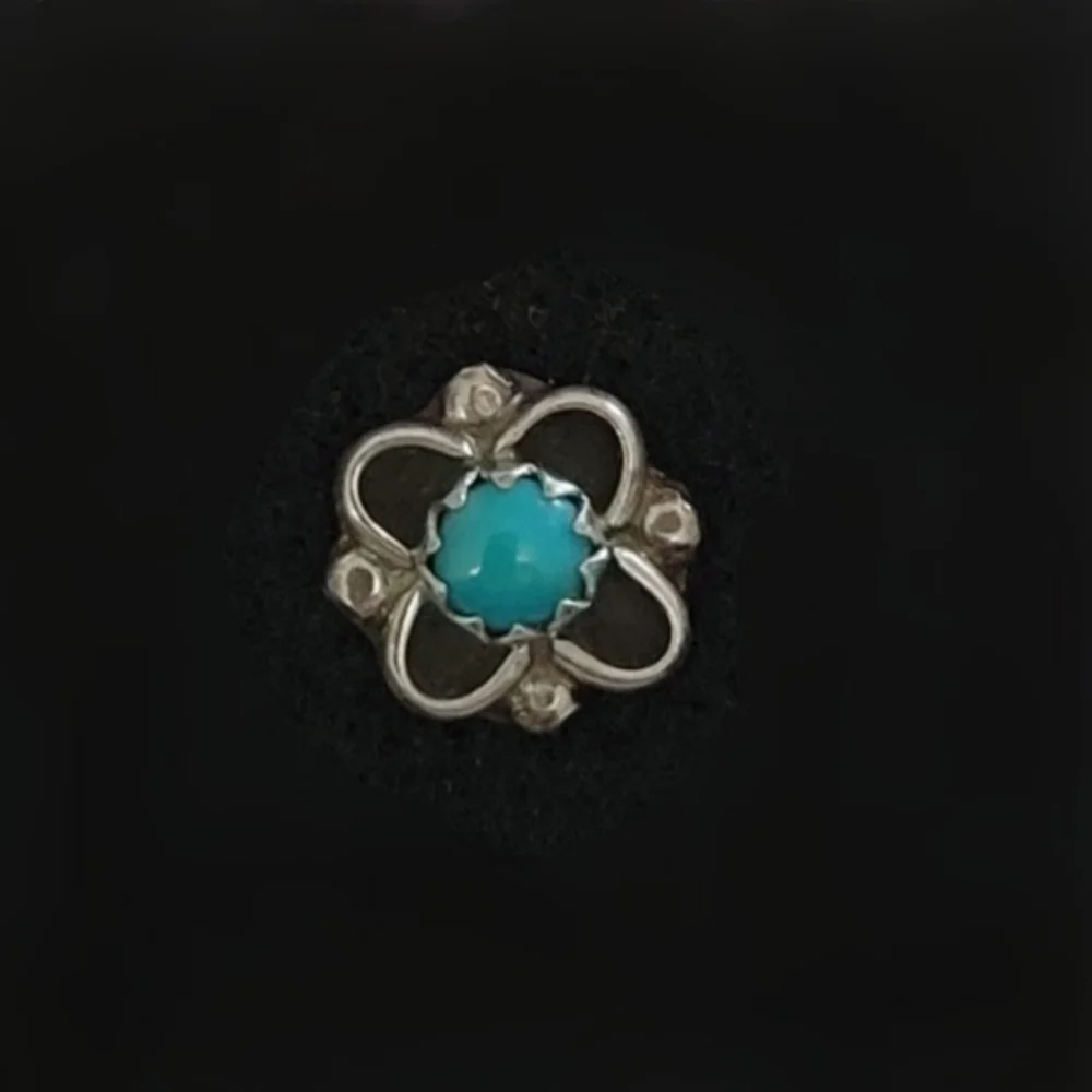 Sterling Silver and Turquoise Floral Single Stud Earring